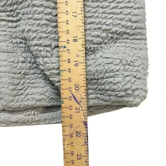 Widgeon Girls Hooded Faux Fur Vest Gray Size L Casual Fall Zip Up - Picture 3 of 7